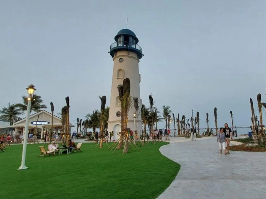 Land’s End PIK