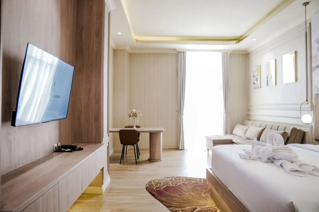 SUITE