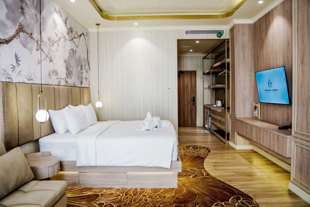 SUITE-6